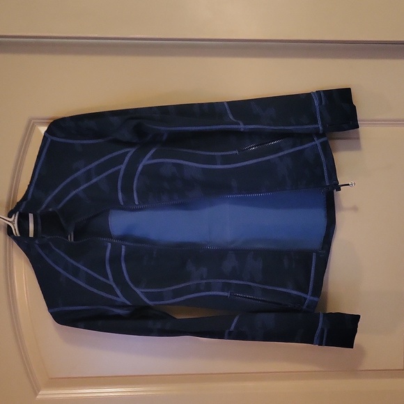 Lululemon jacket - Picture 1 of 1